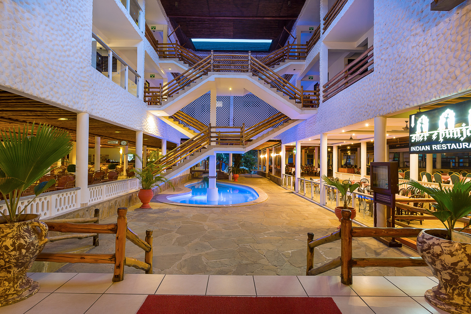 travellers paradise hotel accra